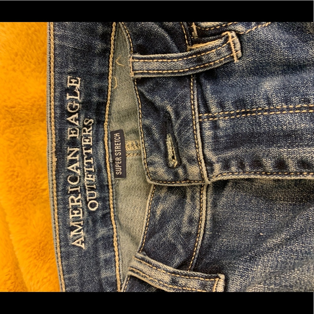 American eagle nice jeans.